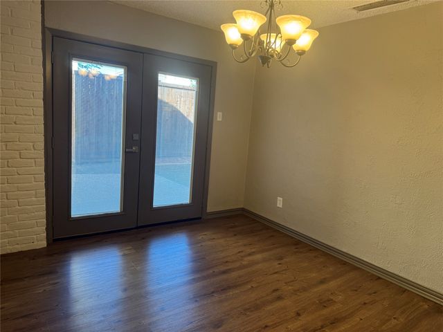 2012 Via Corona, Carrollton, TX 75006
