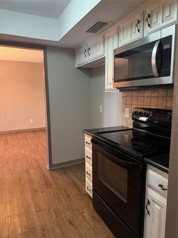 2012 Via Corona, Carrollton, TX 75006