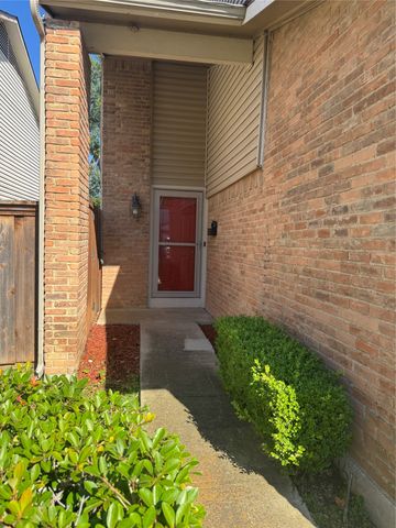 2012 Via Corona, Carrollton, TX 75006