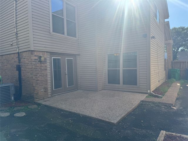 2012 Via Corona, Carrollton, TX 75006