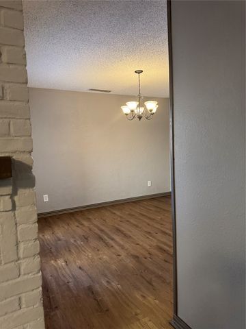2012 Via Corona, Carrollton, TX 75006
