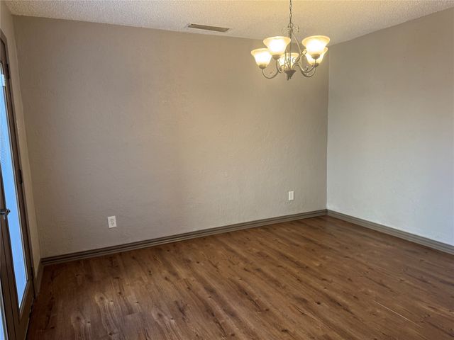 2012 Via Corona, Carrollton, TX 75006