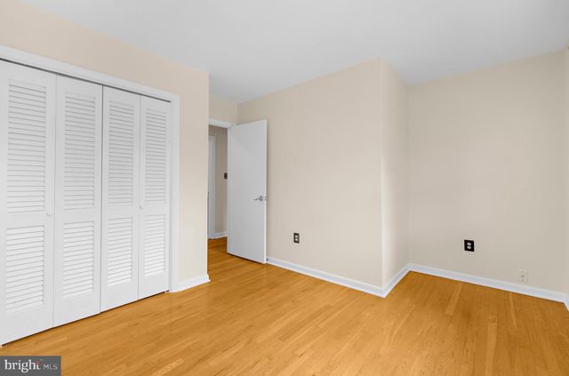 3935 W SHORE DR, Edgewater, MD 21037
