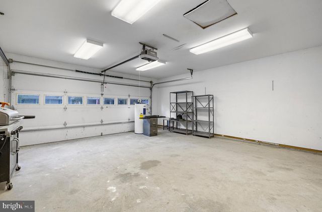 3935 W SHORE DR, Edgewater, MD 21037