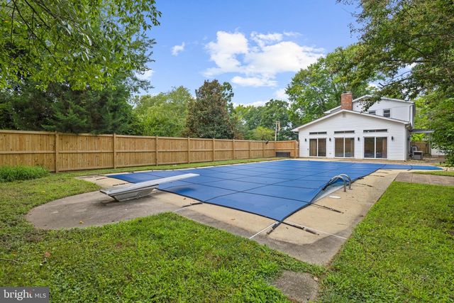 3935 W SHORE DR, Edgewater, MD 21037