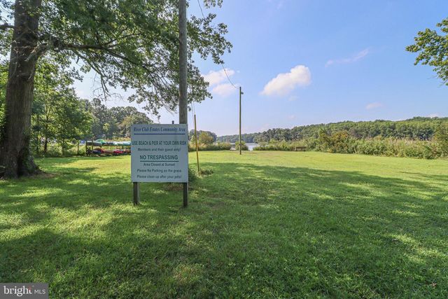 3935 W SHORE DR, Edgewater, MD 21037