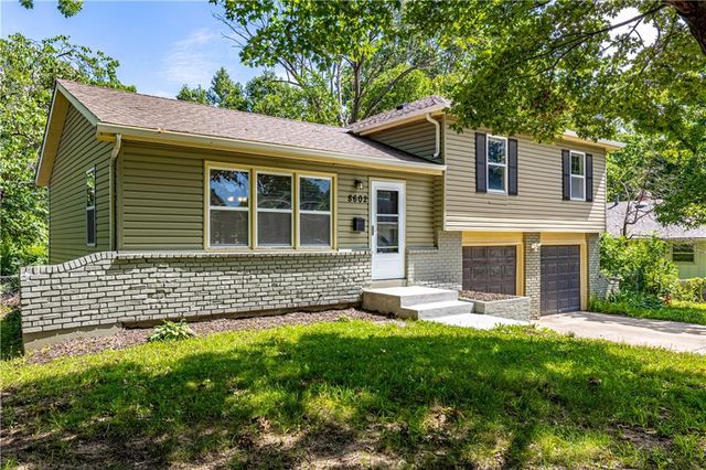 8602 E 84th Terrace, Raytown, MO 64138