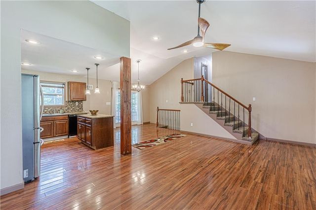 8602 E 84th Terrace, Raytown, MO 64138