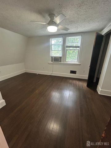 272 Lake Avenue, Metuchen, NJ 08840