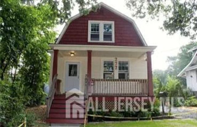 272 Lake Avenue, Metuchen, NJ 08840