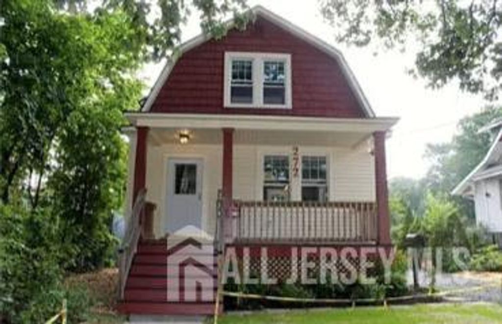 272 Lake Avenue, Metuchen, NJ 08840