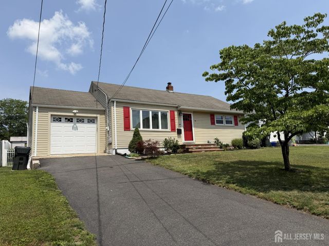 36 Maplewood Avenue, Colonia, NJ 07067