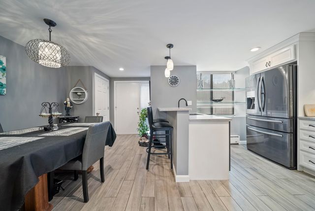 30 Spring Cove Road, Nashua, NH 03062