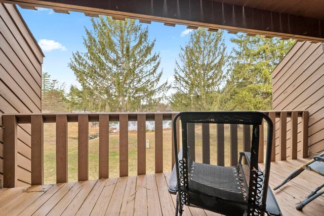 30 Spring Cove Road, Nashua, NH 03062