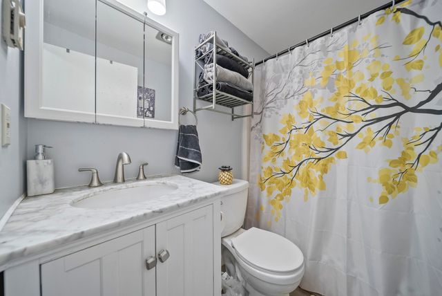 30 Spring Cove Road, Nashua, NH 03062