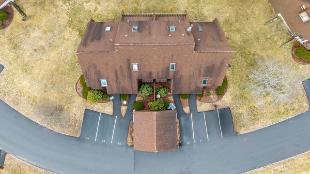 30 Spring Cove Road, Nashua, NH 03062