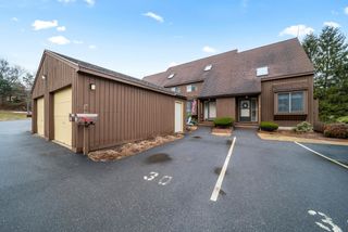 30 Spring Cove Road, Nashua, NH 03062