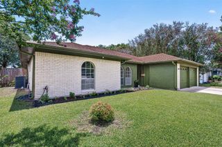 15702 La Cabana Drive, Houston, TX 77062