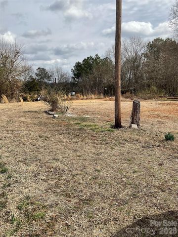 293 S Pea Ridge Road, Mooresboro, NC 28114
