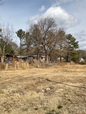 293 S Pea Ridge Road, Mooresboro, NC 28114