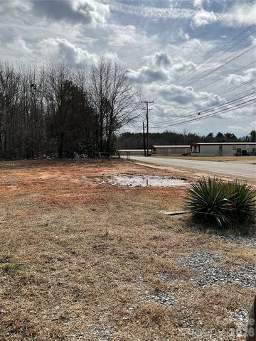 293 S Pea Ridge Road, Mooresboro, NC 28114