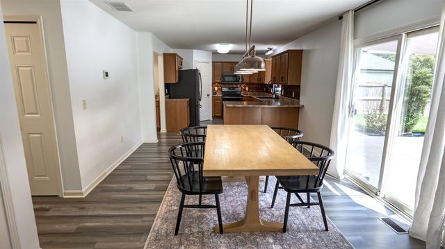 7214 Sandyridge Place, Fort Wayne, IN 46835