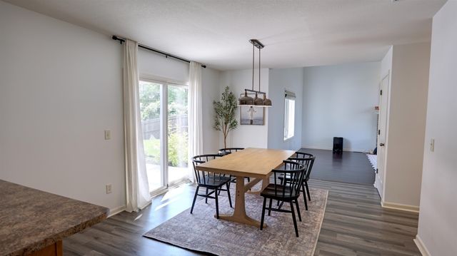 7214 Sandyridge Place, Fort Wayne, IN 46835