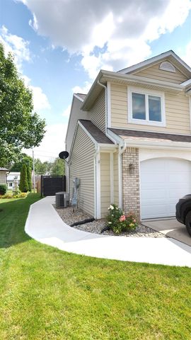 7214 Sandyridge Place, Fort Wayne, IN 46835
