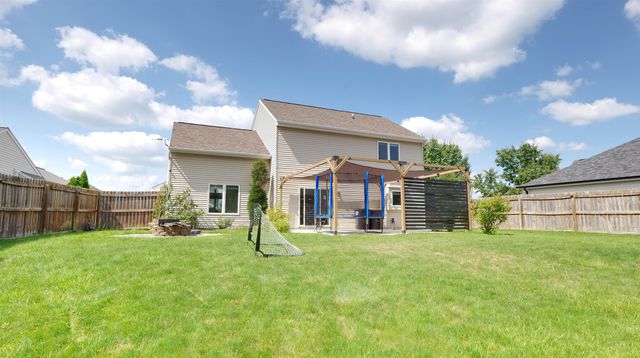 7214 Sandyridge Place, Fort Wayne, IN 46835