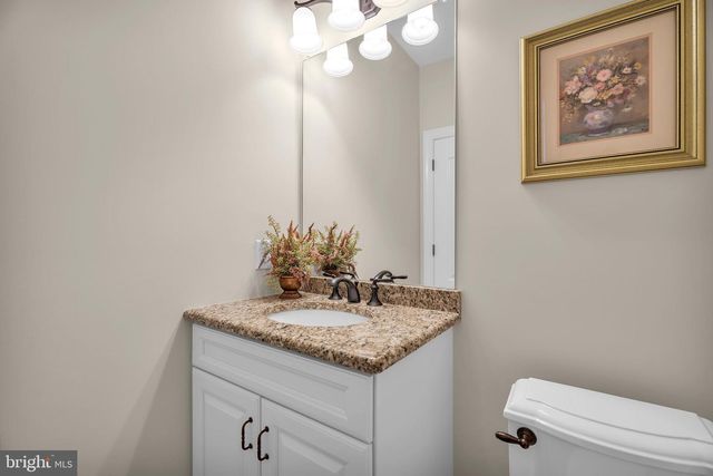 75 LANGPORT DR, Medford, NJ 08055