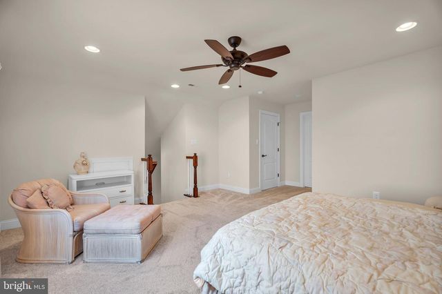 75 LANGPORT DR, Medford, NJ 08055