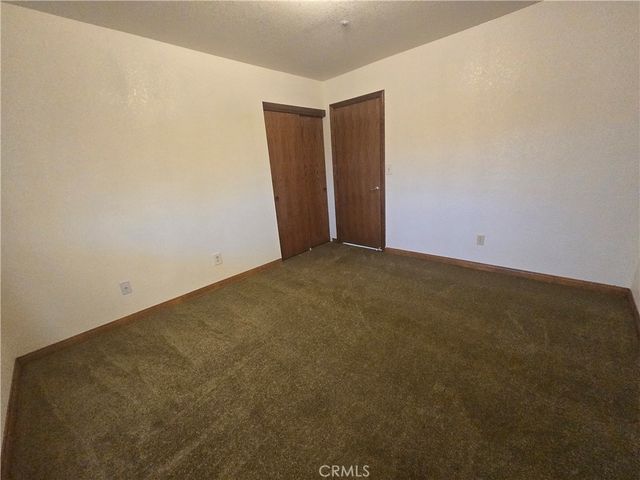 7057 W Avenue H, Lancaster, CA 93536