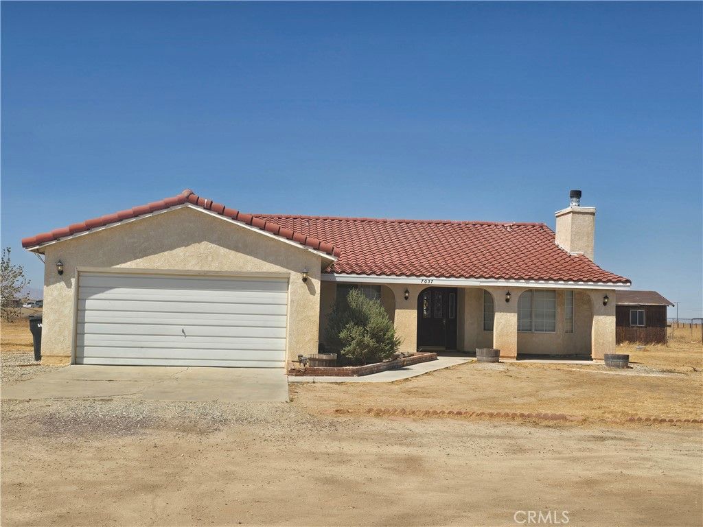 7057 W Avenue H, Lancaster, CA 93536