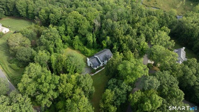 43 Tamarack Road, New Milford, CT 06776