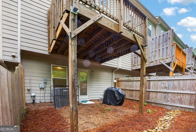 865 Society Circle SW, Atlanta, GA 30331
