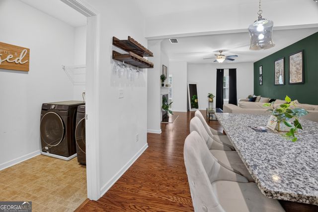 865 Society Circle SW, Atlanta, GA 30331