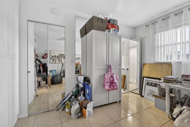202 Oxford 200, West Palm Beach, FL 33417