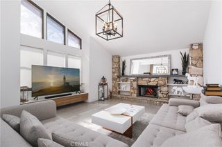 19865 Hiawatha Street, Chatsworth, CA 91311