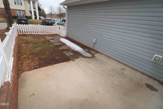 11230 Avocet Lane 102, Raleigh, NC 27617