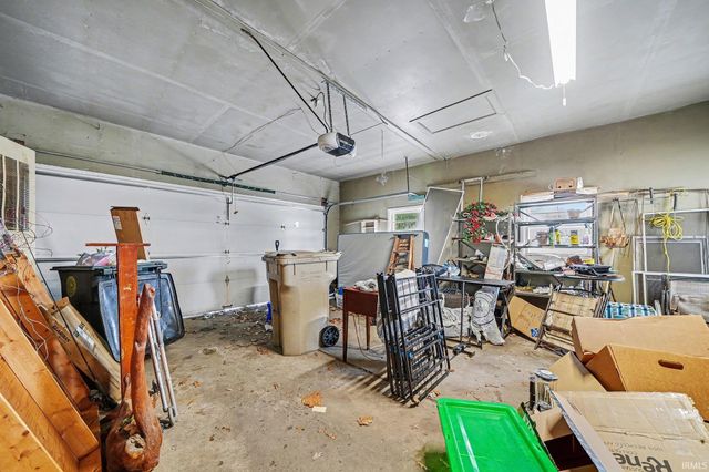 3924 Sheridan Plaza, South Bend, IN 46628