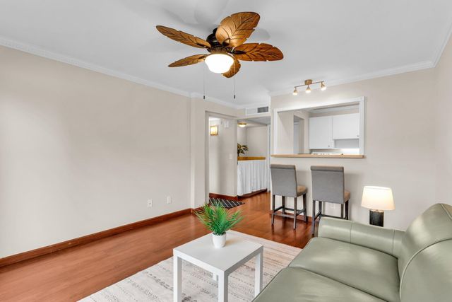 470 N Civic Dr 105, Walnut Creek, CA 94596