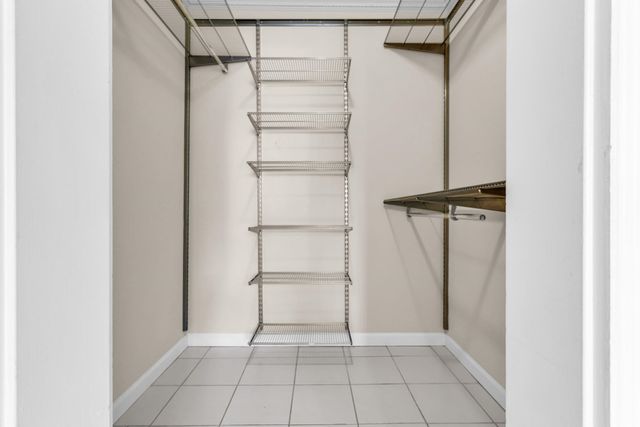 470 N Civic Dr 105, Walnut Creek, CA 94596