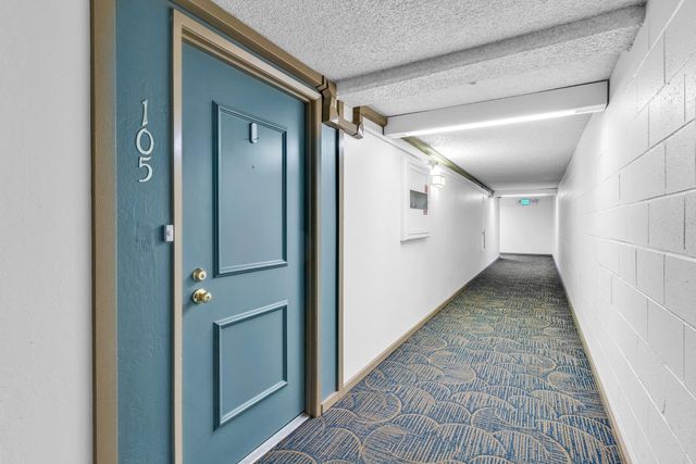 470 N Civic Dr 105, Walnut Creek, CA 94596