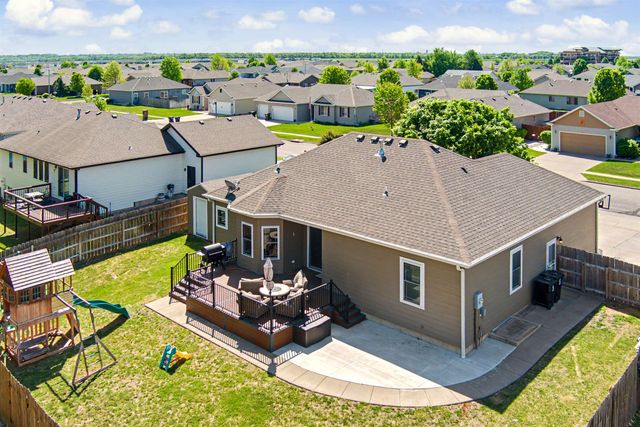639 Rittgers Ln, Salina, KS 67401