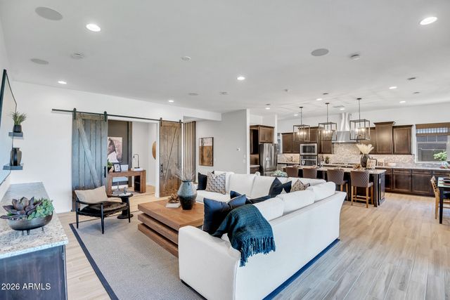 774 W PELICAN Drive, Queen Creek, AZ 85140