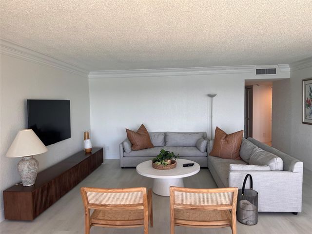 4900 N Ocean Blvd Apt 1413, Lauderdale By The Sea, FL 33308