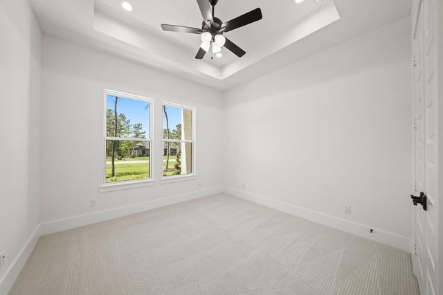 7738 Dog Wood Acres Drive, Montgomery, TX 77316