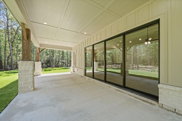7738 Dog Wood Acres Drive, Montgomery, TX 77316