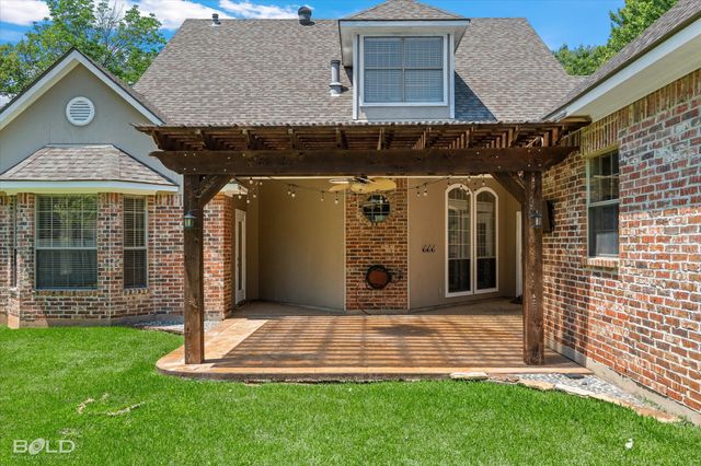 205 Old Palmetto Road, Benton, LA 71006