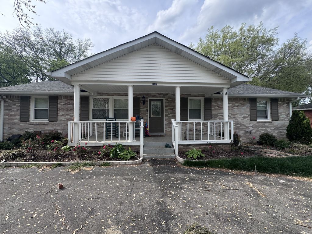 6635 Forrest Ln, Murfreesboro, TN 37129